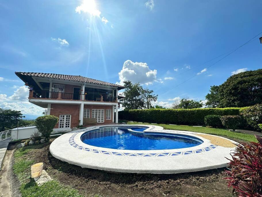 Casa Con Piscina A Las Afueras De Armenia Apartment Calarca Exterior photo