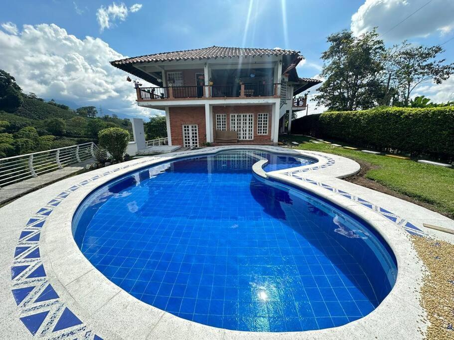 Casa Con Piscina A Las Afueras De Armenia Apartment Calarca Exterior photo